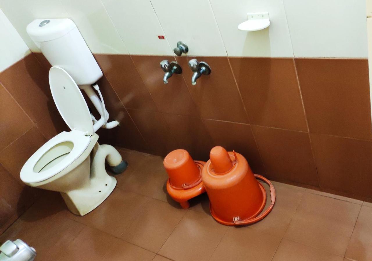 Hotel Laxmibai Palace Sirdi Kültér fotó